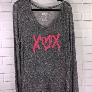 Gray long sleeve light weight sweater